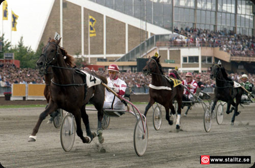 Klicka för foto 2 