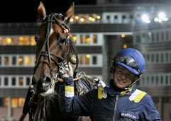  Marcus Sch&ouml;n i vinnarcirkeln  